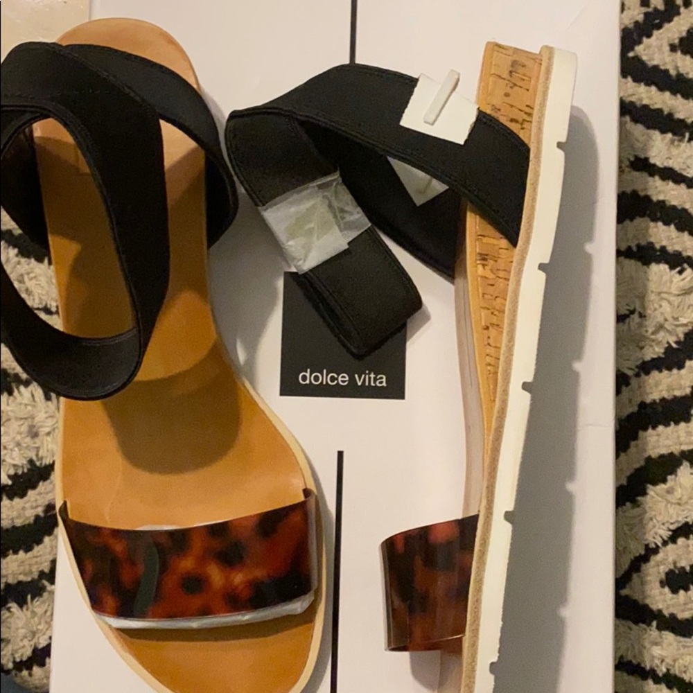 Leopard Sandals - Picture 2 of 2